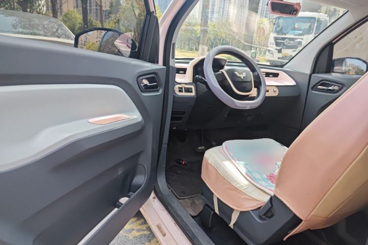 Used Wuling Hongguang MINIEV 2021 Macaron Fashion Model Lithium Iron Phosphate