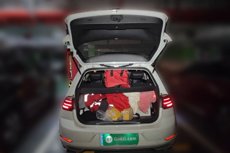 Used Volkswagen Golf 2018 230TSI Automatic Luxury Version