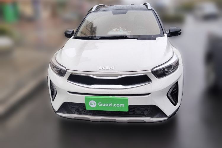 Used Kia kx1 Stonic 2021 1.4L CVT Fun & Sunroof Model
