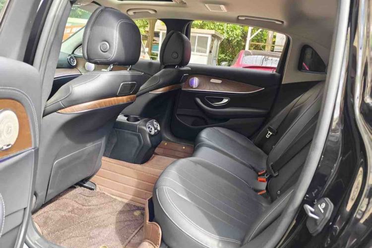 Used Mercedes-Benz E-Class 2016 E 200 L
