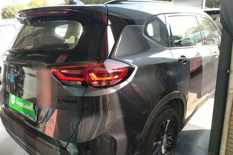 Used Chevrolet Orlando 2020 Light Hybrid Redline 530T Automatic Enjoyment Edition (5+2 Models)