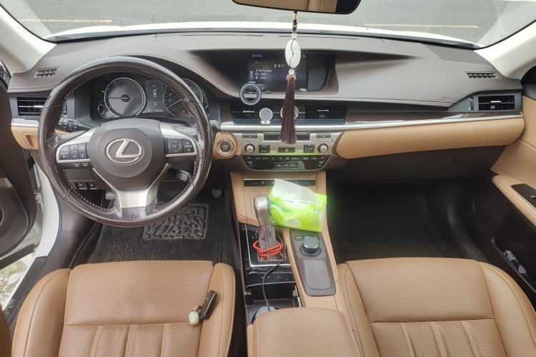 Used Lexus ES 2015 250 Elegant Edition