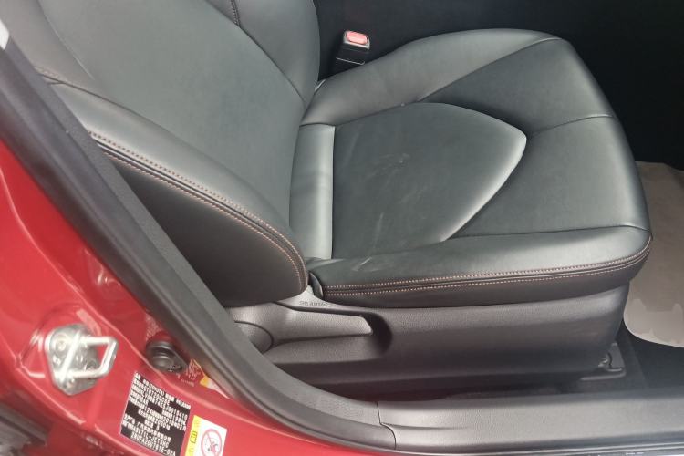 Used Toyota Camry 2018 2.0S FENGSHANG Edition Right Front Seat