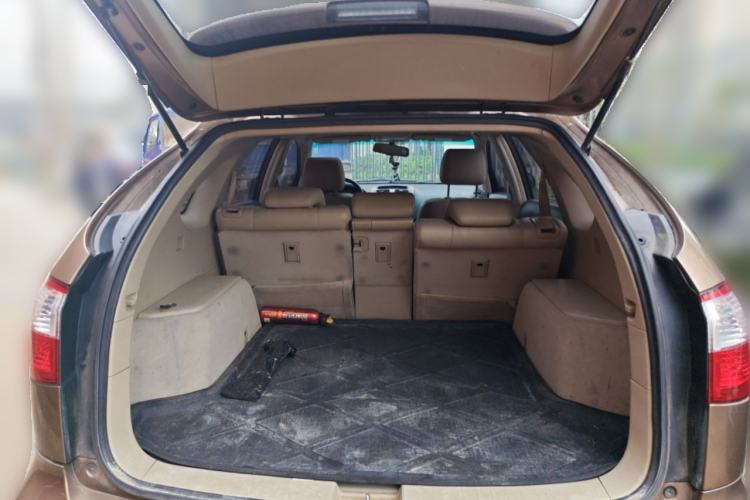 Used BYD S6 2012 2.0L Manual Luxury Version
