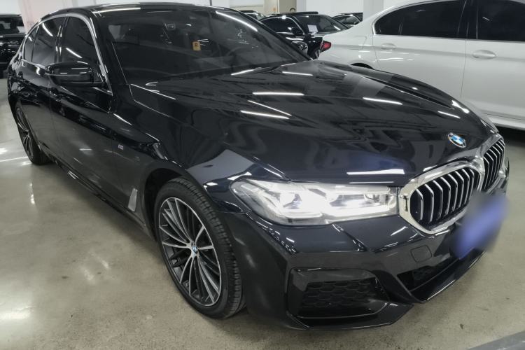 Used BMW 5 Series 2023 530Li xDrive M Sport Package Front Right 45 Deg