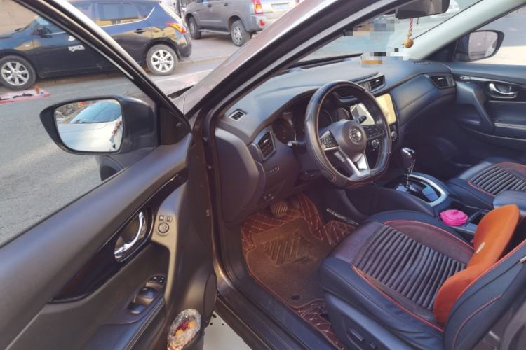 Used Nissan X-Trail 2019 2.0L CVT Smart Connect Comfort Edition 2WD