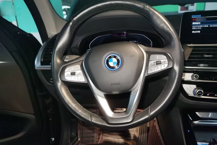 Used BMW iX3 2021 Leading Model
