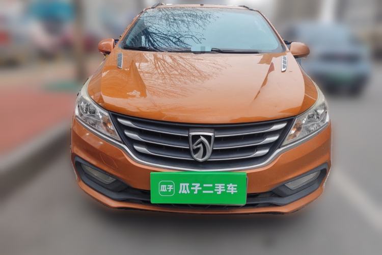 Used Baojun 310 2017 1.5L Manual Fashion Model