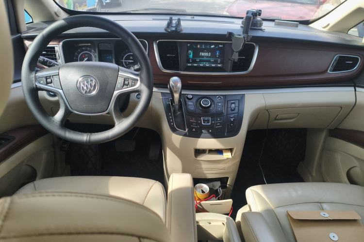 Used Buick GL8 2018 28T Luxury Model China VI Standard