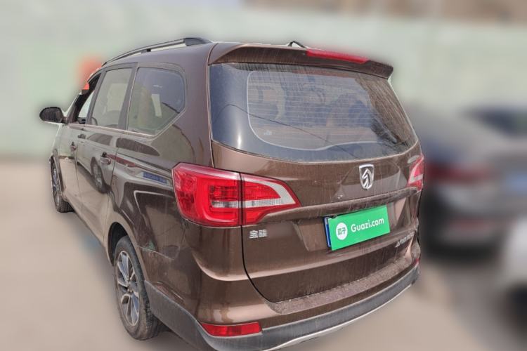 Used Baojun 730 2016 Revised 1.5L Manual Standard Version 7 Seats China V Emission Standard