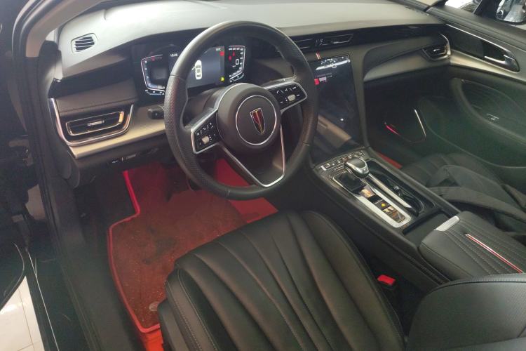 Used Hongqi H5 2024 1.5T DCT Smart Connect Flagship Edition Center Console