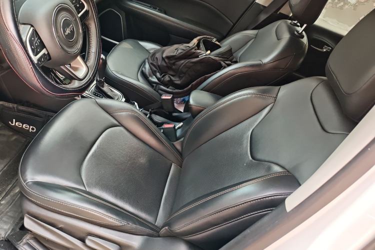 Used Jeep Compass 2020 220T Automatic Elite Edition Left Front Seat