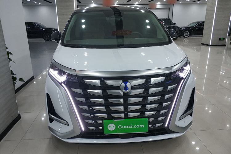 Used Denza D9 2022 DM-i 970 Four-Wheel Drive Flagship Model