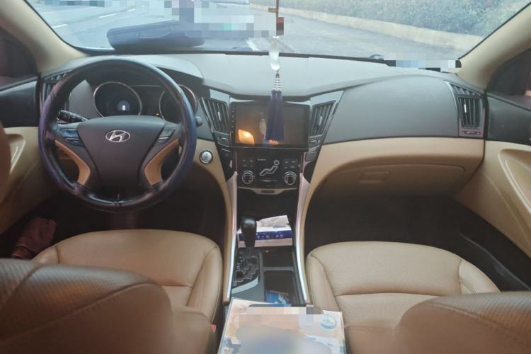 Used Hyundai Sonata 2013 2.4L Automatic Leading Edition China IV Standard
