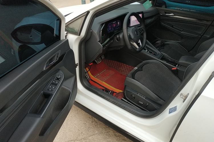 Used Volkswagen Golf 2021 280TSI DSG R-Line Driver Seat