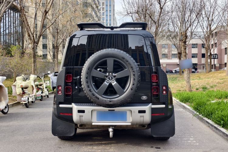 Used Land Rover Defender 2021 110 P400 Dark Special Edition
