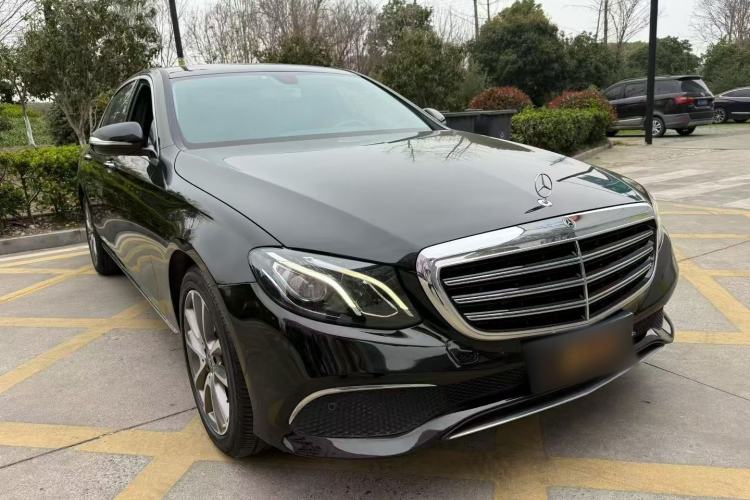 Used Mercedes-Benz E-Class 2018 E 200 L Exterior 1