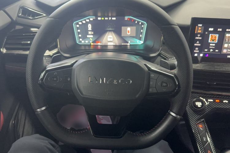 Used Lynk & Co 06 2020 1.5T JinPro model
