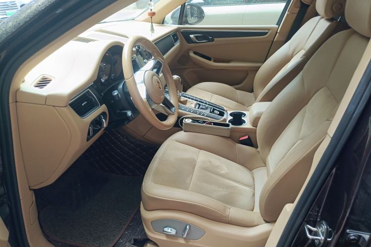 Used Porsche Macan 2014 Macan 2.0T
