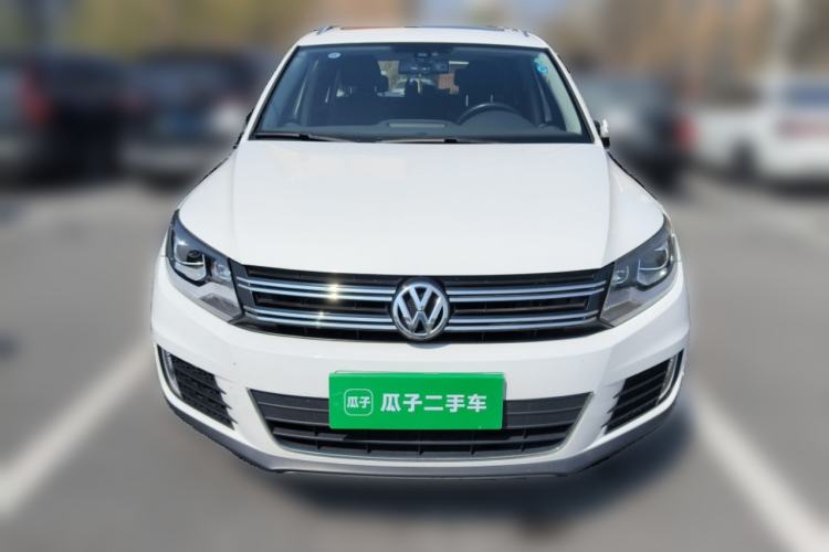 Used Volkswagen Tiguan 2015 2.0 TSI Automatic All-Wheel Drive Luxury Edition Front