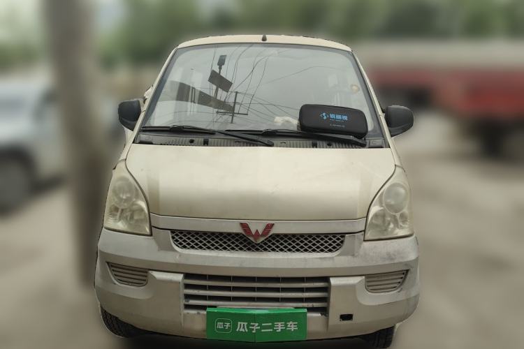 Used Wuling Rongguang 2014 1.2L S Standard Model