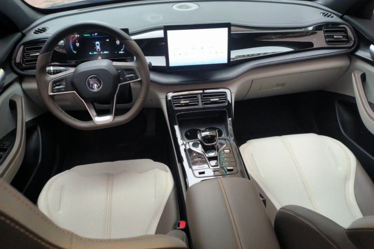 Used BYD Qin PLUS 2024 HONOR Edition DM-i 55KM Leading Model