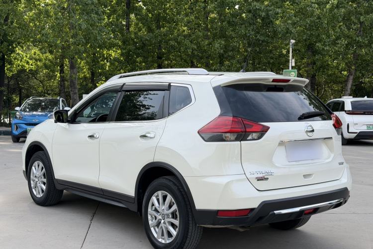 Used Nissan X-Trail 2022 2.0L Two-Wheel Drive Smart Connect & Comfort Edition