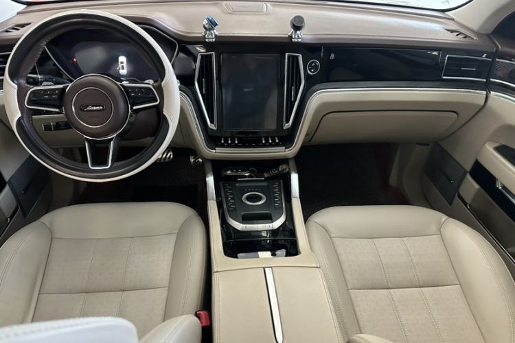 Used Zotye T700 2017 1.8T Dual-Clutch Prestige Model