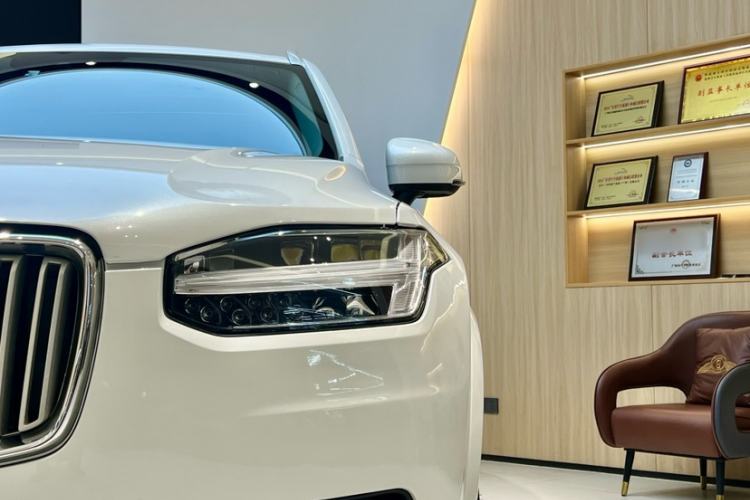 Used Volvo XC90 2019 T6 Zhiyi Edition 7-Seater China VI Standard