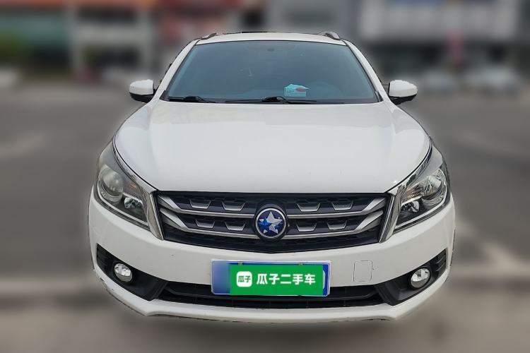 Used Venucia T70 2016 1.6L Manual Ruixing Edition
