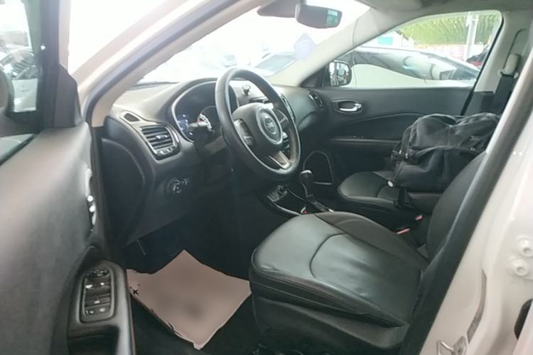 Used Jeep Compass 2017 200T Automatic Prestige Edition

