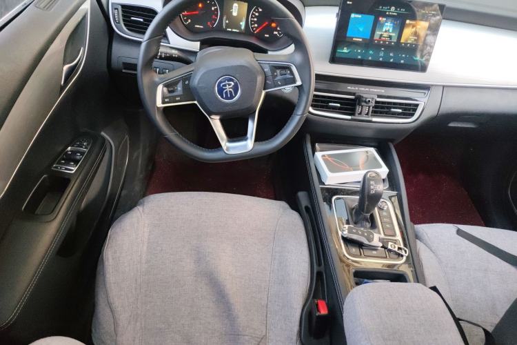 Used BYD Song MAX 2021 Upgraded Model 1.5T Automatic Luxury 6-Seater Steering Wheel