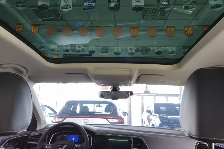 Used Jetta VS7 2022 280TSI Automatic High-Gloss Glory Edition