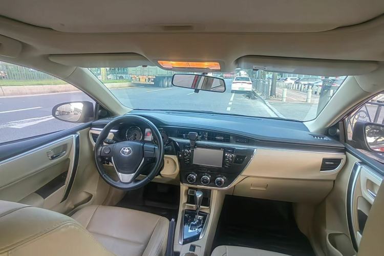 Used Toyota Corolla 2014 1.6L CVT GL-i Leather Edition