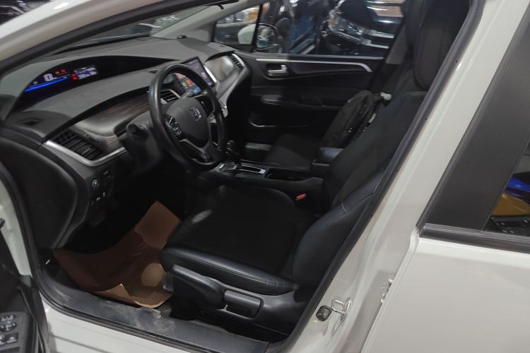 Used Honda Jade 2017 1.8L automatic Comfort version 5 seats