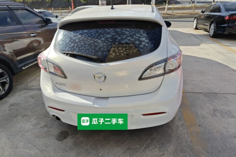 Used Mazda Mazda 3 2015 Hatchback 2.0L Automatic Sport Model