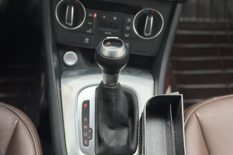 Used Audi Q3 2016 35 TFSI quattro all-wheel-drive style model