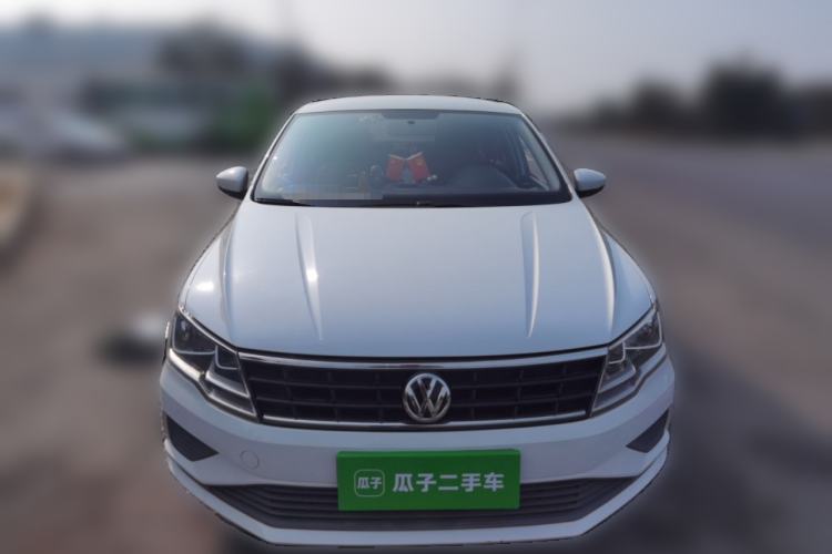 Used Volkswagen Jetta 2019 Dream Edition 1.5L Manual Fashion Version
