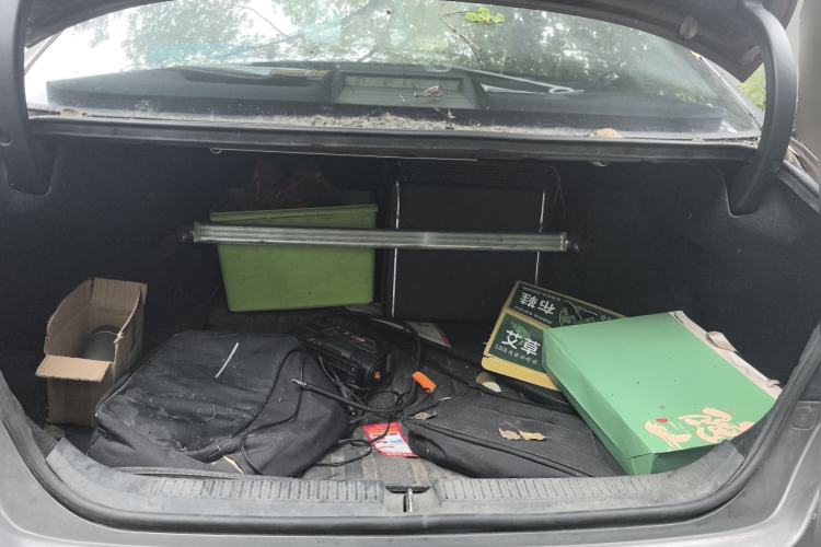 Used Toyota Reiz 2012 2.5V Fengdu Elite Stylish Edition Trunk