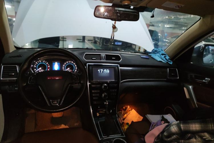 Used Haval H2 2015 1.5T Automatic Two-Wheel Drive Prestige Edition
