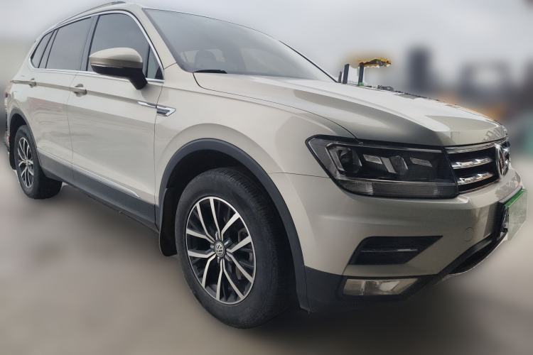 Used Volkswagen Tiguan L 2018 330TSI Automatic Two-Wheel Drive Luxury Edition