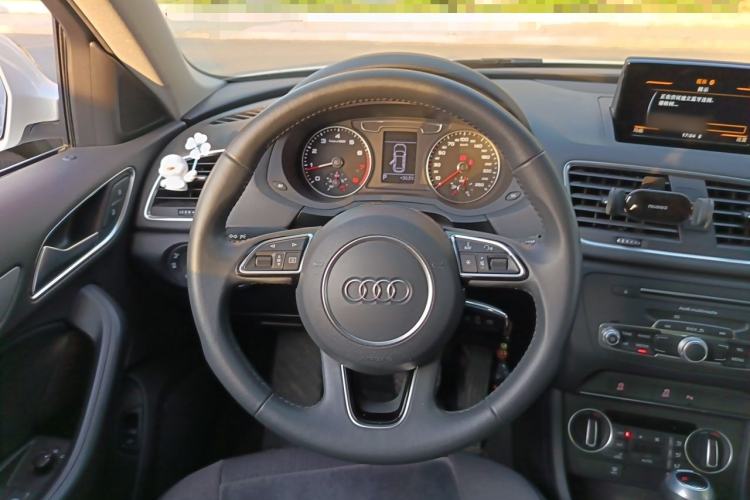 Used Audi Q3 2018 30th Anniversary Edition 30 TFSI Fashion Model