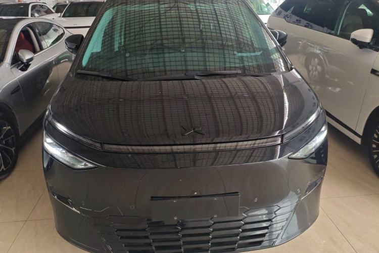 Used XPeng X9 2024 702 Ultra-Long Range Pro