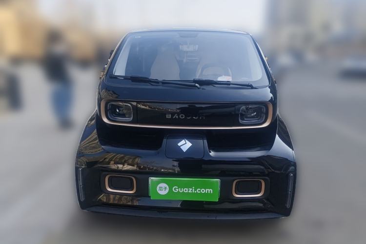 Used Baojun KiWi EV 2021 Artist Model Lithium Iron Phosphate
