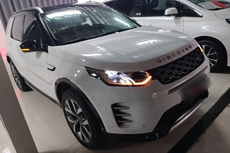 Used Land Rover Discovery Sport 2024 Luxury Custom Edition Front Right 45 Deg