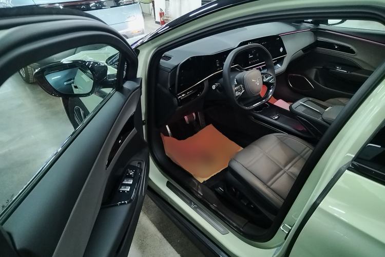 Used Hongqi EH7 2024 690 Pro