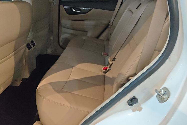 Used Nissan X-Trail 2017 2.0L CVT Comfort Edition 2WD
