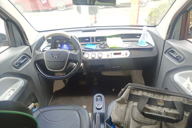 Used Wuling Hongguang MINIEV 2022 Macaron Premium Model – Lithium Iron Phosphate