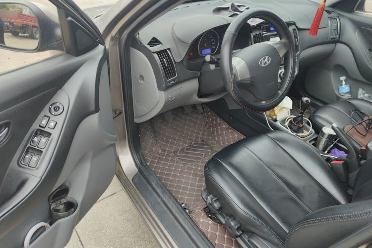 Used Hyundai Celesta 2011 1.6L Manual Luxury Model
