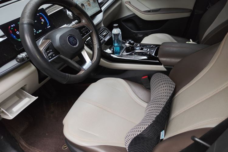 Used BYD Qin PLUS 2023 Champion Edition DM-i 55KM Leading Model
